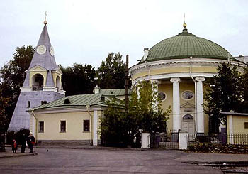 Троицкий храм в Петербурге, именуемый в народе 